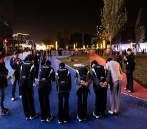 ThunderTalk Gaming players enter the field： Top laner HOYA shows his true manliness~