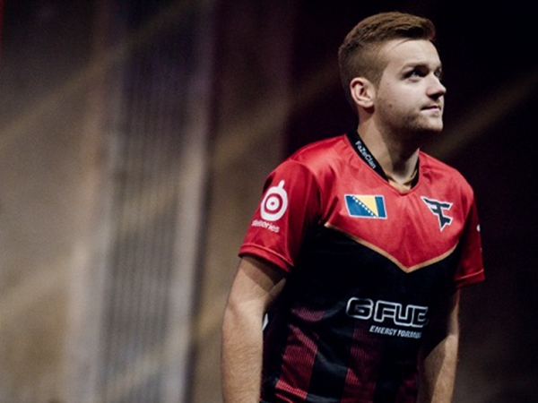 不再坚持 Dignitas解散CSGO分部