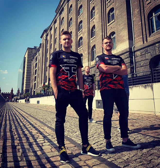 恭喜武汉eStarPro锁定2025KPL夏季赛第三轮S组并晋级季后赛