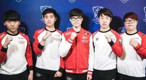 Weibo Gaming 将面对 Nongshim RedForce ，而 Dplus KIA 将与 BNK FEARX 在亚洲邀请赛2025季后赛中交锋