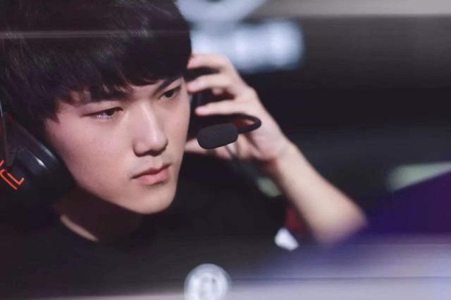 LPL今日首发名单：Knight 大战Rookie JackeyLove对战Photic